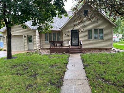 /international/us/425-hollett-street-tracy-mn-110119992028/