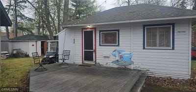 /international/us/30233-circle-drive-breezy-point-mn-110108338996/
