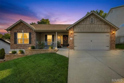 /international/us/8155-pheasant-drive-barnhart-mo-110120885418/