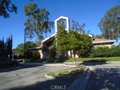 /international/us/20121-devonshire-street-chatsworth-ca-110105046107/
