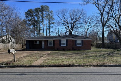/international/us/1508-e-chisholm-rd-florence-al-110105279087/