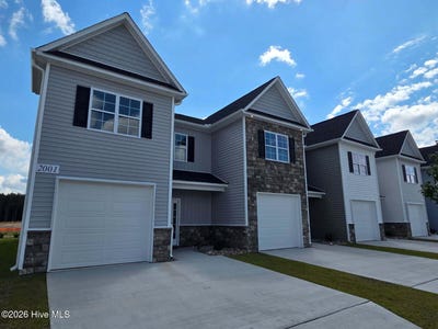 /international/us/2001-newbury-way-greenville-nc-110103479065/