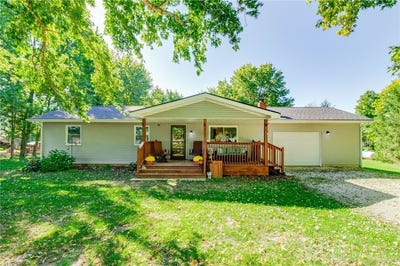 /international/us/5820-smith-road-houston-oh-110120415784/