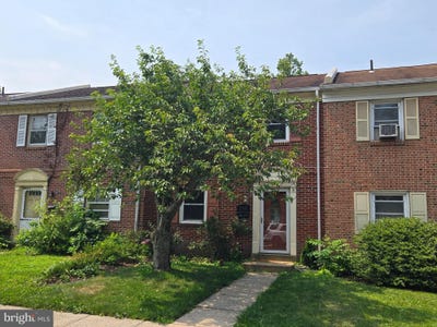 /international/us/160-hughes-avenue-sellersville-pa-110119438762/