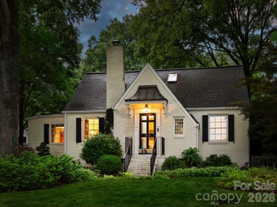 /international/us/2126-cumberland-avenue-charlotte-nc-110108576972/