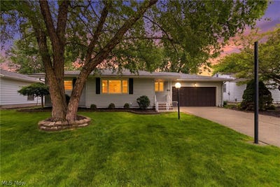 /international/us/537-randall-road-elyria-oh-110108386407/