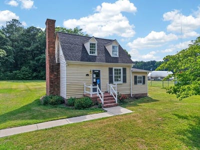 /international/us/15480-merry-cat-ln-belle-haven-va-110108817334/