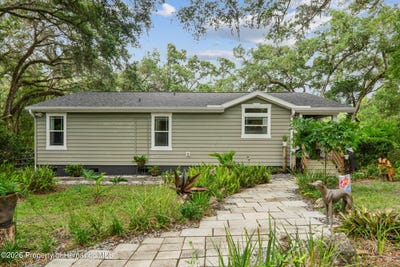 /international/us/26168-blackjack-street-brooksville-fl-110108576913/