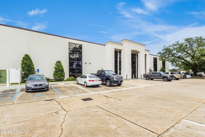 /international/us/900-e-saint-mary-boulevard-lafayette-la-110105416774/