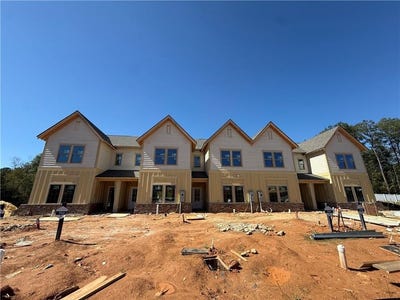 /international/us/2903-bennett-lane-auburn-al-110109429081/