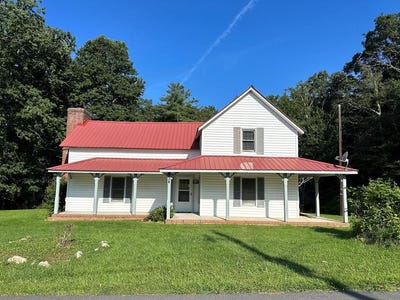 /international/us/634-appalachian-trl-fancy-gap-va-110094003239/