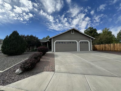 /international/us/2175-albatross-way-spanish-springs-nv-110108124020/