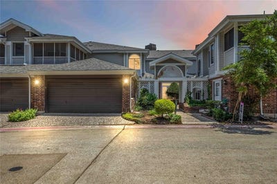 /international/us/9961-waterfront-trail-rowlett-tx-110107457184/