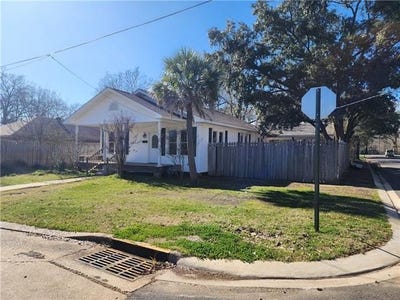 /international/us/1421-holloway-drive-pineville-la-110097689754/