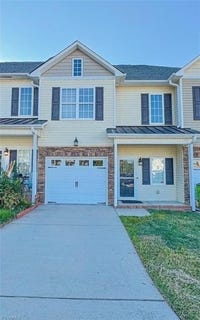 /international/us/402-beaumont-circle-clemmons-nc-110107781607/