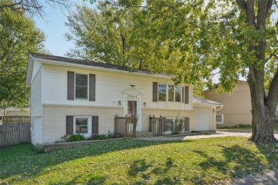 /international/us/110-s-h-street-indianola-ia-110120483131/