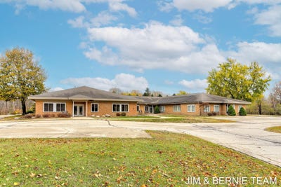 /international/us/415-wiley-road-douglas-mi-110095703240/