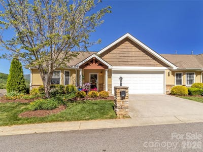 /international/us/49-kenai-trail-waynesville-nc-110108231747/