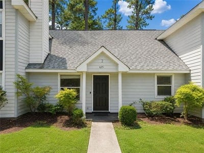 /international/us/635-s-village-lane-mandeville-la-110108817702/