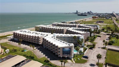 /international/us/3938-surfside-corpus-christi-tx-110100807863/