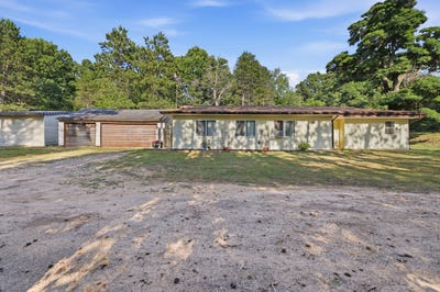 /international/us/13659-krauskopf-road-ne-sparta-mi-110109715769/
