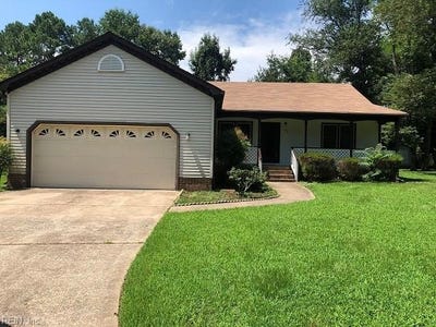 /international/us/104-gray-lane-yorktown-va-110108250593/