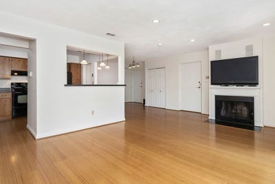 /international/us/5-april-ln-lexington-ma-110108473625/
