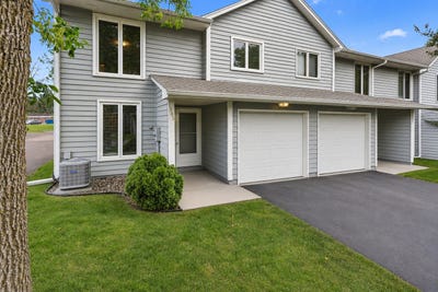 /international/us/1585-millpond-court-chaska-mn-110108735163/