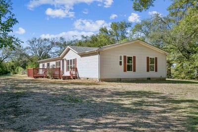 /international/us/10907-sw-river-valley-rd-augusta-ks-110120460649/