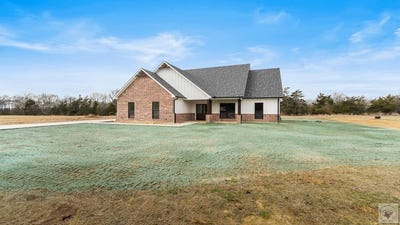 /international/us/126-southern-charm-new-boston-tx-110108742636/