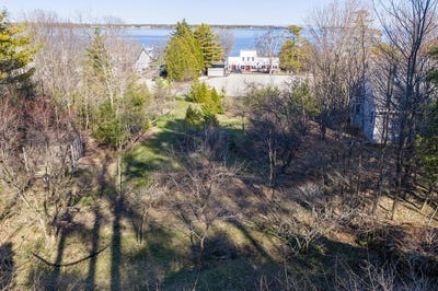 /international/us/ward-st-baileys-harbor-wi-110107637618/