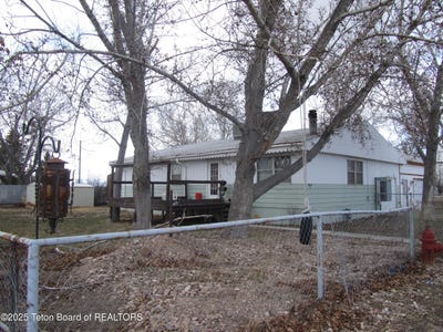 /international/us/341-p-l-lane-big-piney-wy-110103325184/
