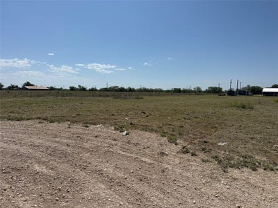 /international/us/6440-private-road-4286-hawley-tx-110108139418/