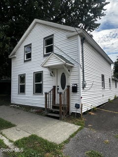 /international/us/24-academy-street-rensselaer-ny-110101120423/?lang=zh-tw