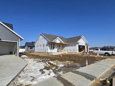 /international/us/3613-samson-drive-janesville-wi-110105735475/