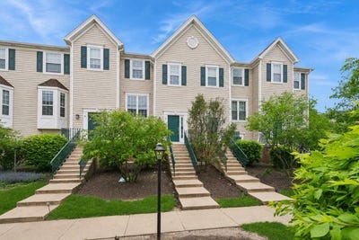 /international/us/1106-village-center-parkway-aurora-il-110107997352/