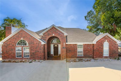 /international/us/4720-san-jacinto-street-dallas-tx-110110373226/