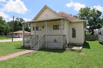 /international/us/401-w-commercial-street-mansfield-mo-110101101899/