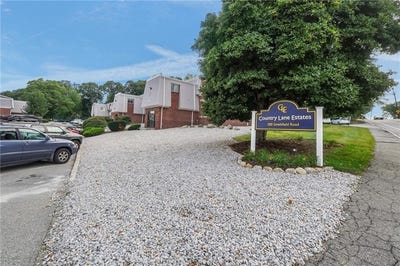 /international/us/300-smithfield-road-north-providence-ri-110110068170/