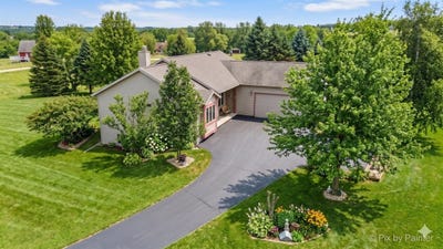 /international/us/17-130-edgewater-drive-lake-carroll-il-110104974428/