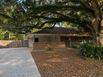 /international/us/431-gloria-dr-baton-rouge-la-110108072593/