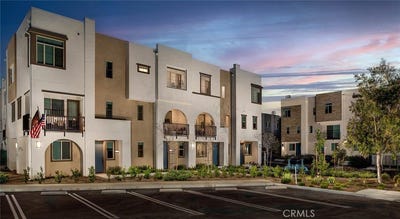 /international/us/1525-s-w-vista-way-drive-san-pedro-ca-110109452998/