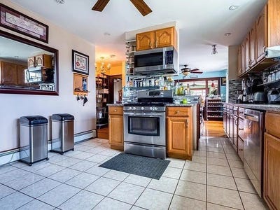 /international/us/338-riverside-ave-medford-ma-110108423233/