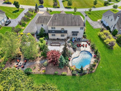 /international/us/144-shamrock-hills-drive-wappingers-falls-ny-110106227653/