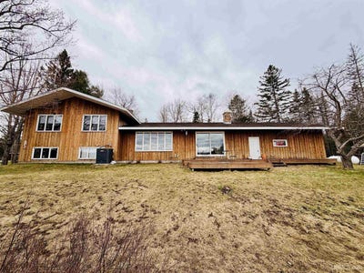 /international/us/24773-pine-avenue-michigamme-mi-110106727532/