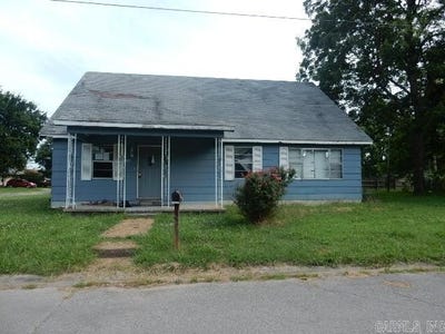 /international/us/1110-w-10th-caruthersville-mo-110100528274/