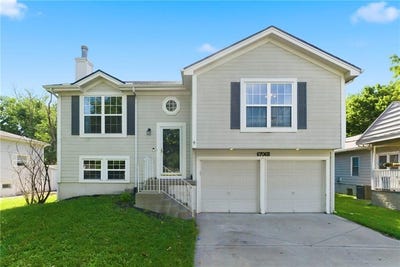 /international/us/6706-s-brookside-road-pleasant-valley-mo-110108540175/