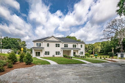 /international/us/252-weathersbee-street-ridgeland-sc-110103518668/