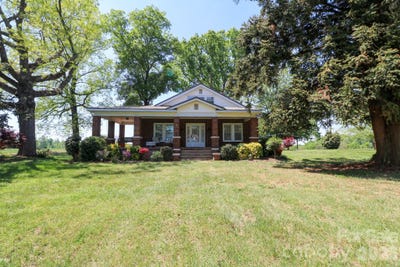 /international/us/790-foster-road-cleveland-nc-110107377096/