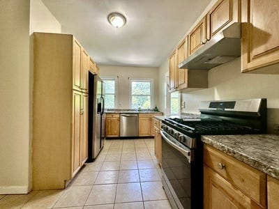 /international/us/206-sumner-st-newton-ma-110108712412/